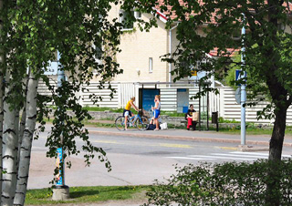 Klikkaamalla pääset alkuperäisen kuvan sivulle