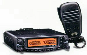 YAESU FT-8900R FM TRANSCEIVER